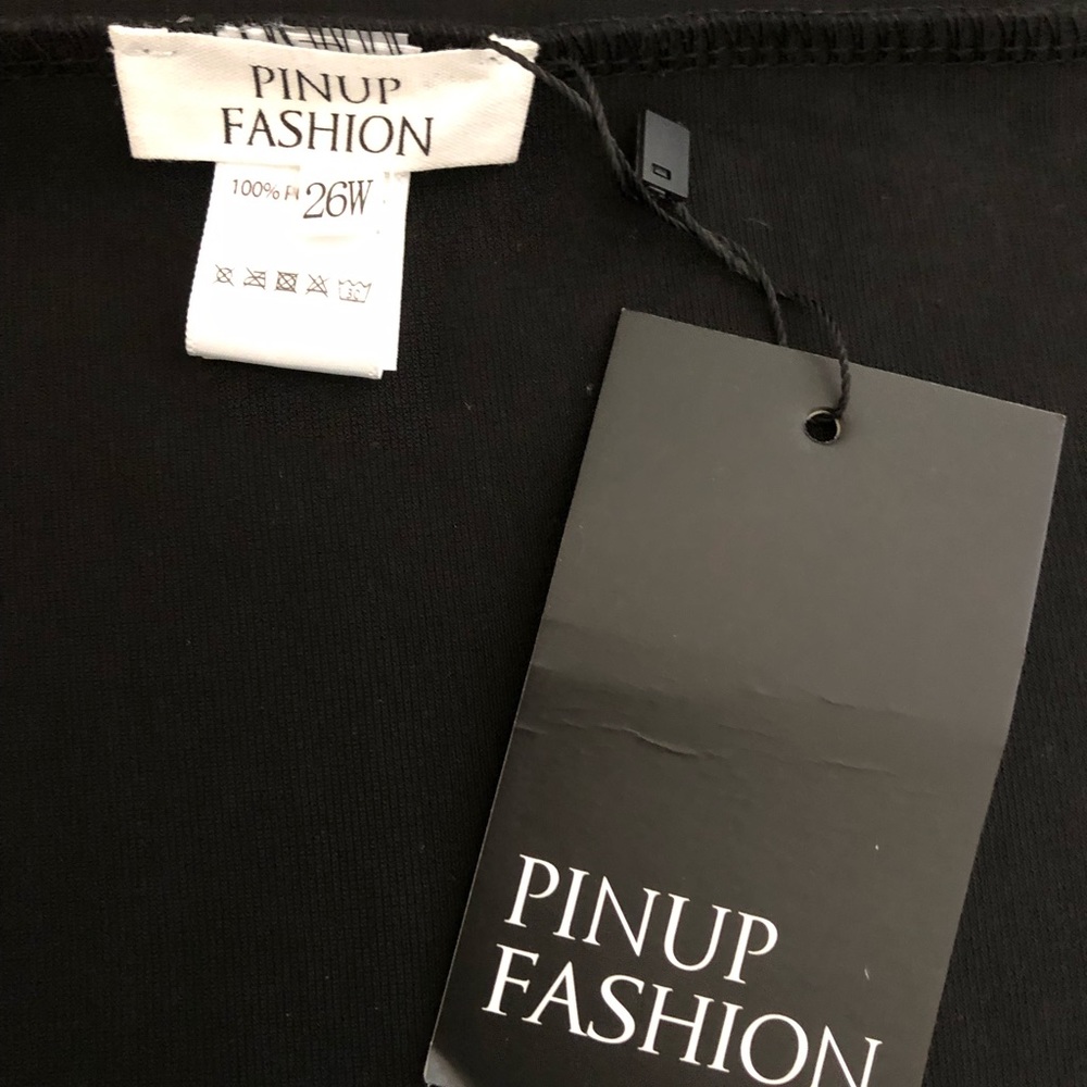 Women’s black dress with sheer overlay on the top size 26W NWT - Picture 4 of 4